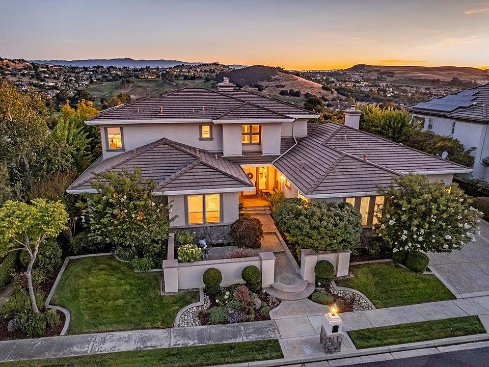 1st image of 5433 Vicenza Way