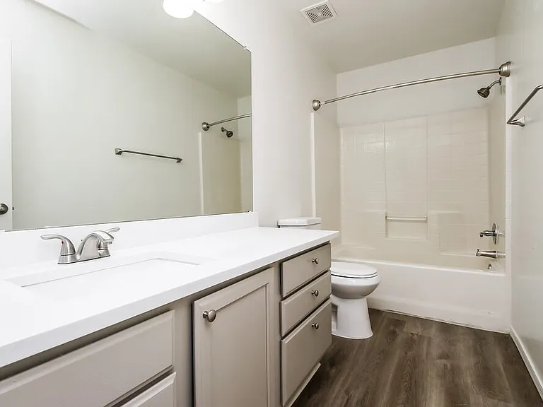927 E Glenmere Dr — Photo 14