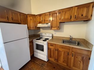 247 Main St #306, South Berwick, ME 03908