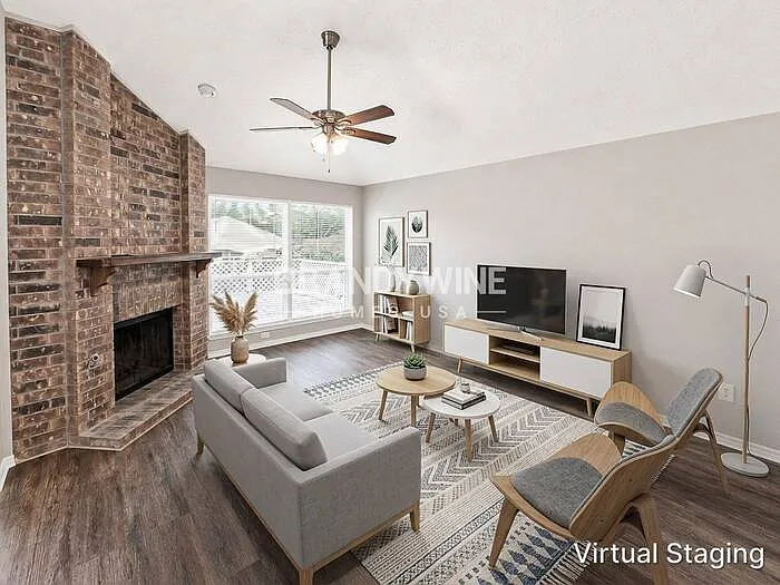 3 bed, 2.0 bath, 1442 sqft, $2,695 — Photo 3
