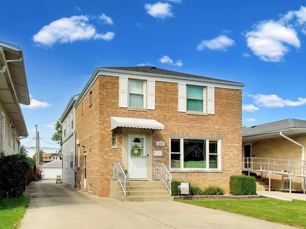 3242 N Oketo Ave, Chicago, IL 60634