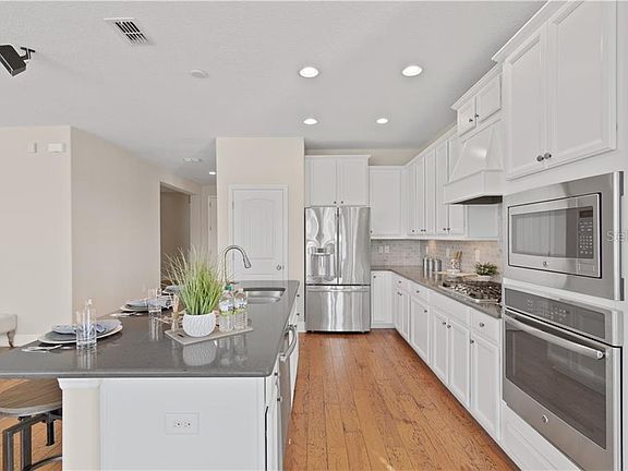 4th image of 14806 Bahama Swallow Blvd