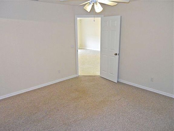 5th image of 1703 Cornell Ave N