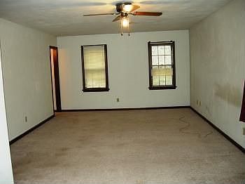 5th image of 1513 Willimantic Dr