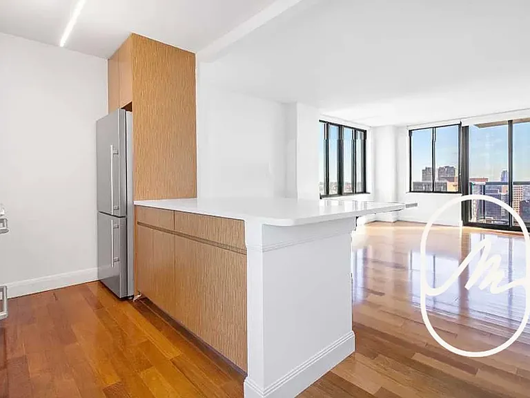 290 3rd Ave #29E — Photo 3