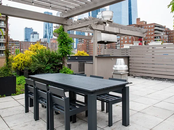 260 West 26th Street image 23 of 27