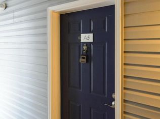3176 Summit Square Dr #4-A5, Oakton, VA 22124