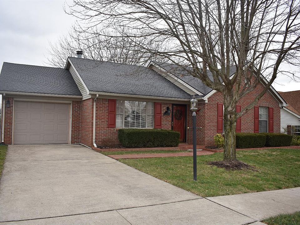 1st image of 214 Holly Ln