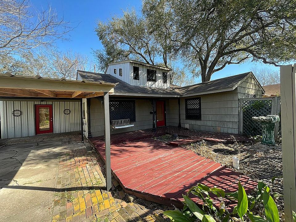 1st image of 4034 Woodcraft St