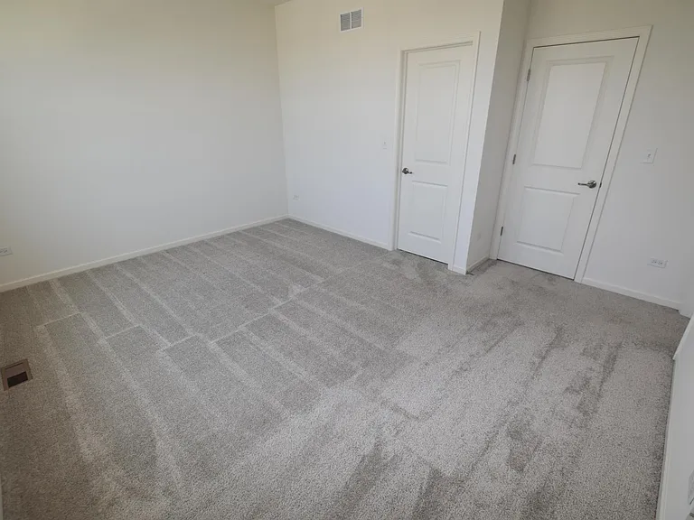 2945 Showplace Dr — Photo 38