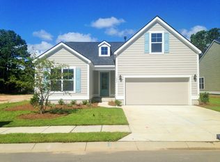 1227 Raven Rd, Hanahan, SC 29410