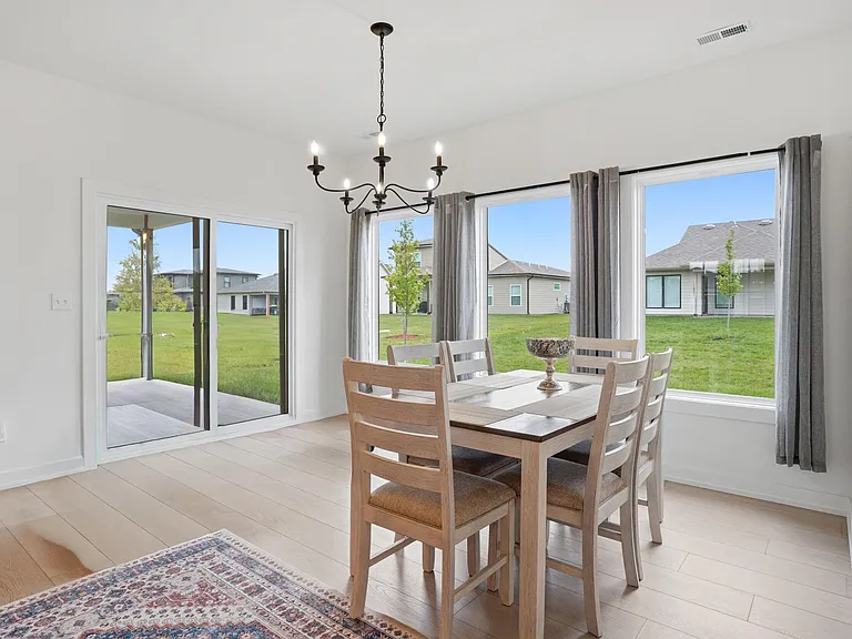 2305 N Traveller Dr — Photo 13