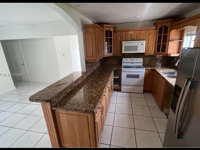 17201 NW 53rd Ave #1 — Photo 13