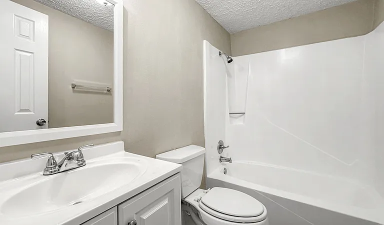 2215 Washington Pike #2 — Photo 6