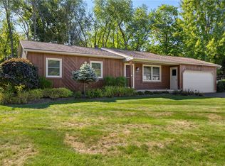 362 Stone Fence Rd, Rochester, NY 14626