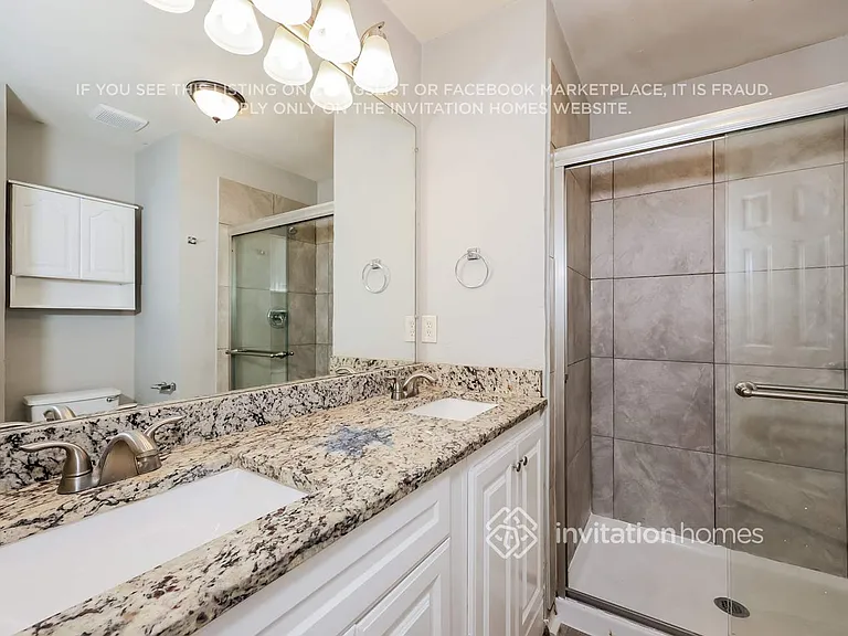 823 Yellowstone Dr — Photo 12