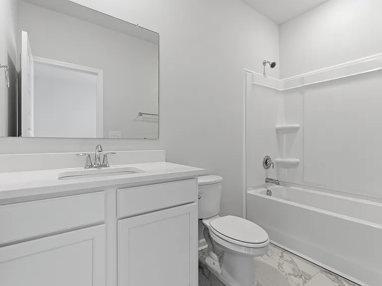 15007 Greenleaf Dr — Photo 6