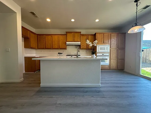 5309 McLean Dr — Photo 9