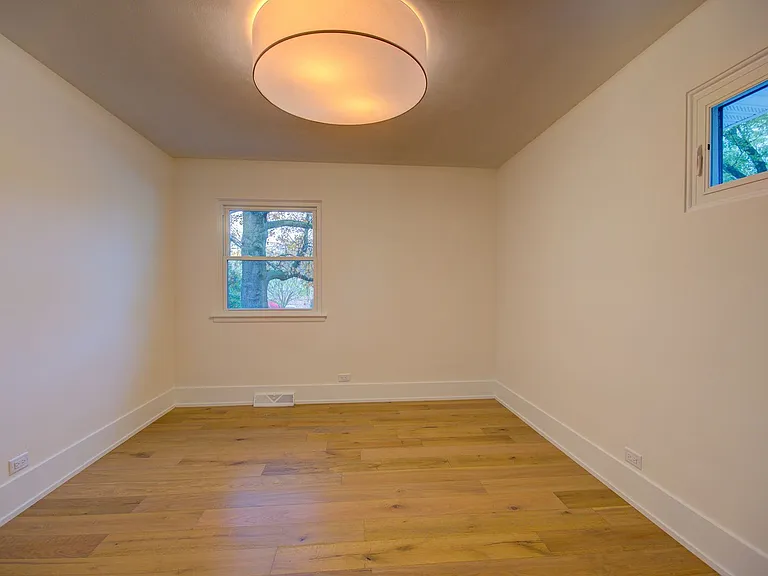 209 W Gartner Rd — Photo 13