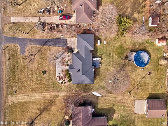 2nd image of 4071 S Vassar Rd