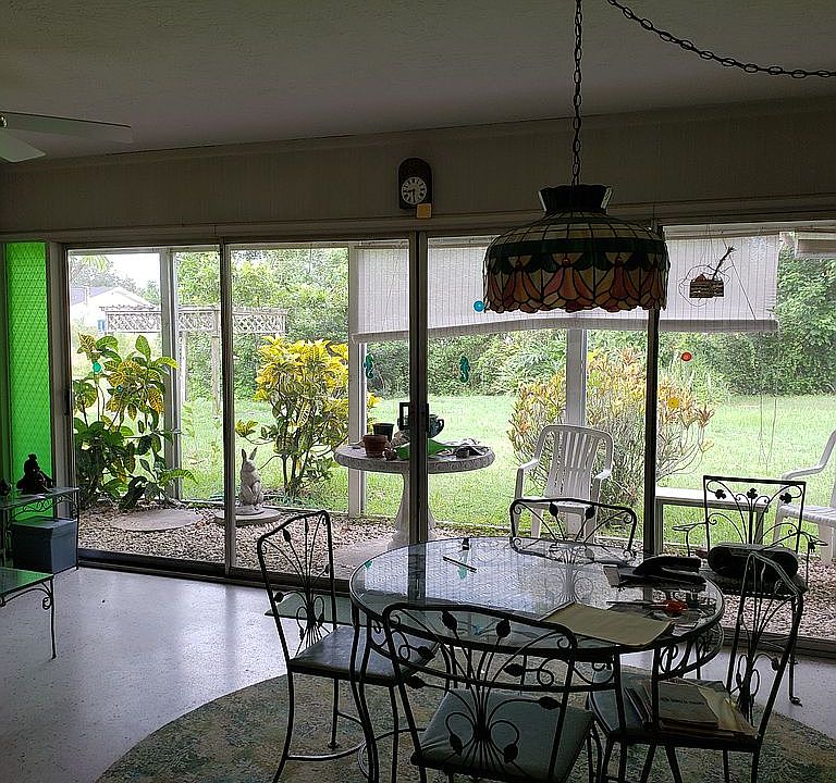 2nd image of 5858 Wildwood Ave