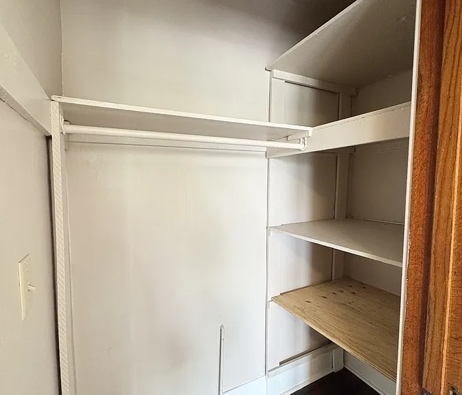 1246 Dufferin Pl #6 — Photo 5