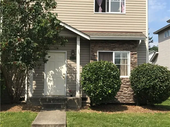 940 Loves Hill Dr, Sultan, WA 98294