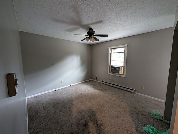 4th image of 335 Cornertown Rd