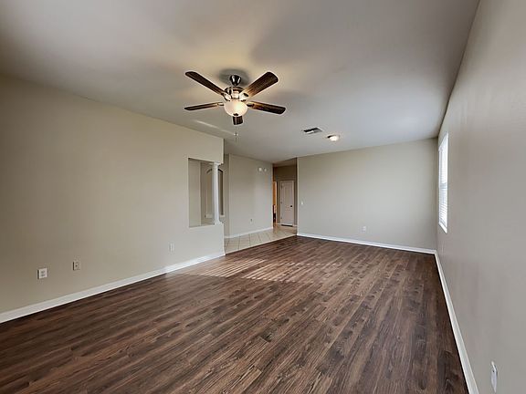 4th image of 2564 Ladoga Dr