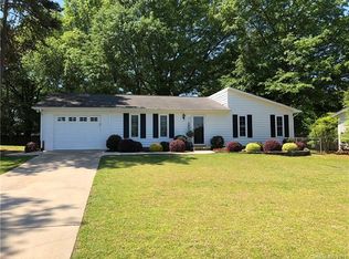 22025 Torrence Chapel Rd, Cornelius, NC 28031