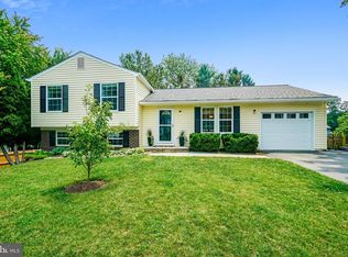 9 Athey Ct, Burtonsville, MD 20866