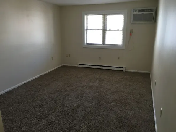 Water's Edge Apartments, 311 Water St APT 13, Lawrence, MA 01841