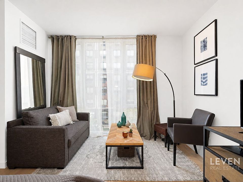 1st image of 540 W 49th St #505S