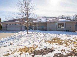 511 Rohr St, Arnolds Park, IA 51331