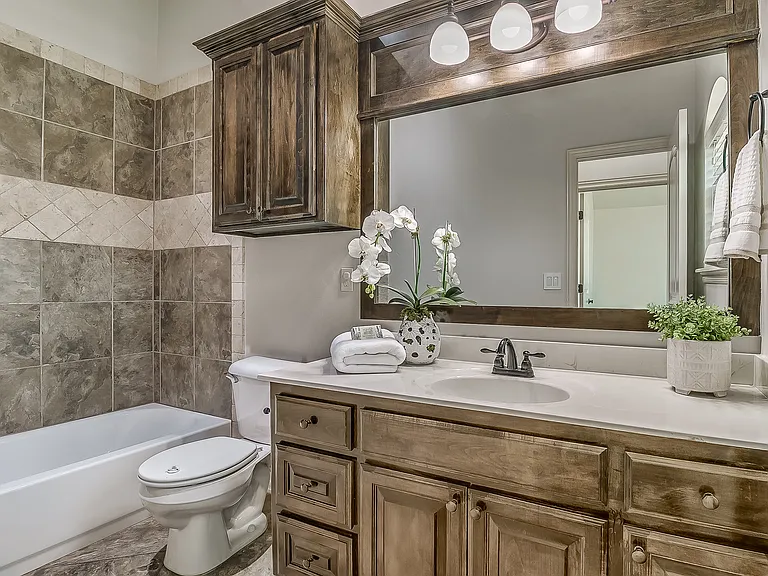 15904 Positano Dr — Photo 21
