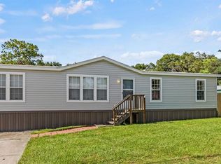 39325 Denny Ln, Zephyrhills, FL 33542