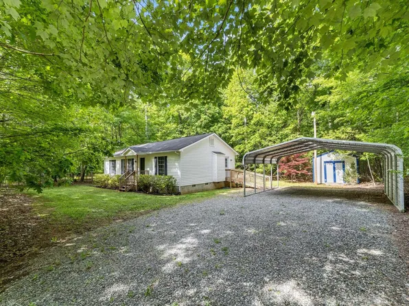 3501 Poplar Dr, Efland, NC 27243