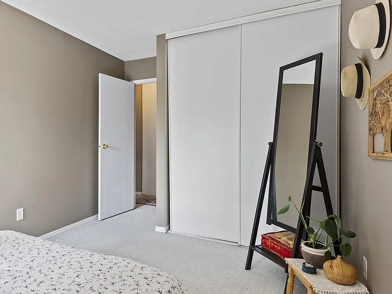 41 Akins Dr — Photo 24