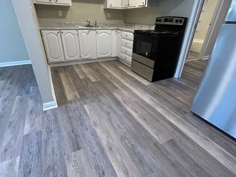 776 West Ave — Photo 2