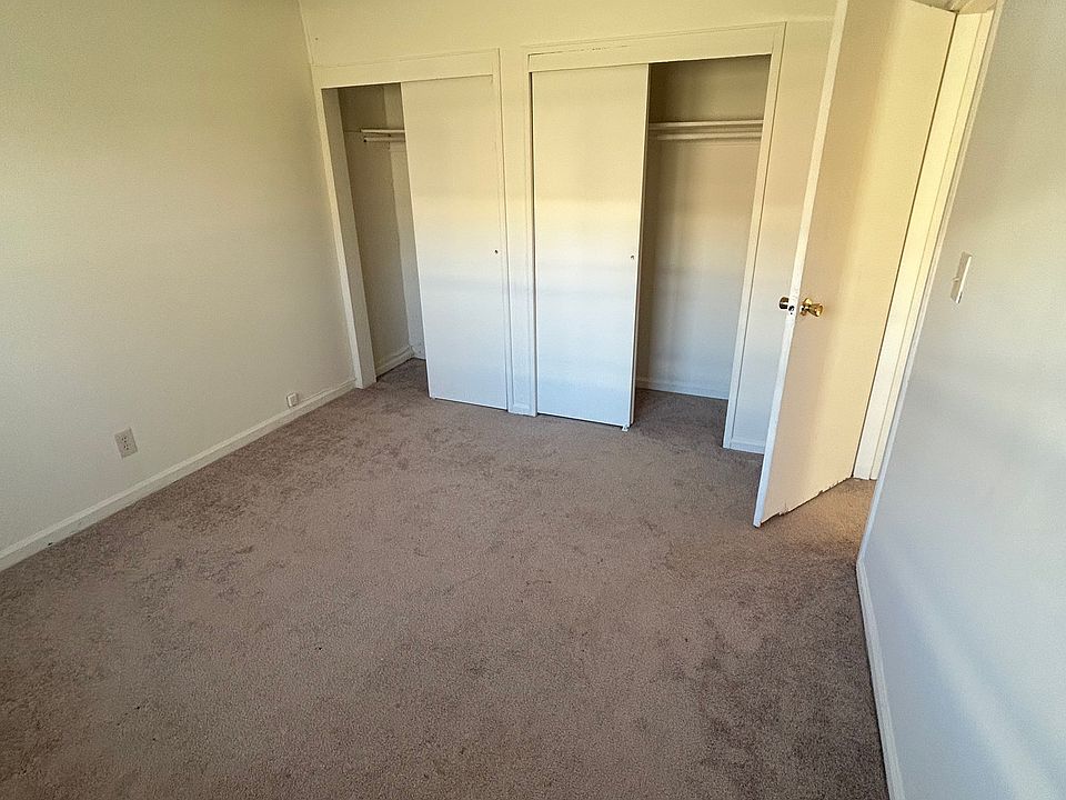 1st image of 803 Cedar Ln APT C