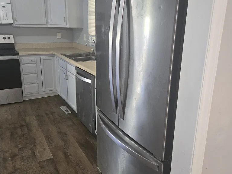 3706 Westfield St — Photo 2