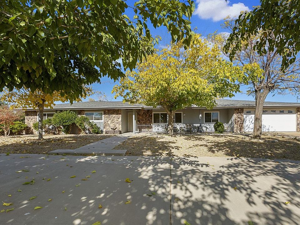 1st image of 18016 Mauna Loa St
