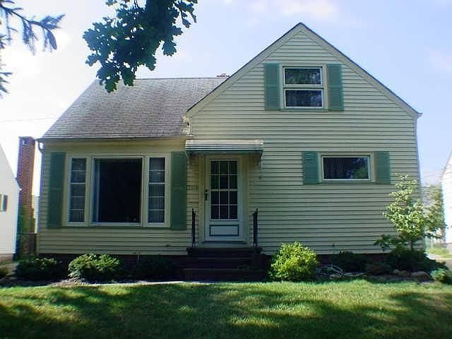 1st image of 13616 Oak Park Blvd