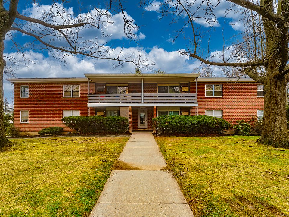 1st image of 100 Oakwood Avenue APT B4