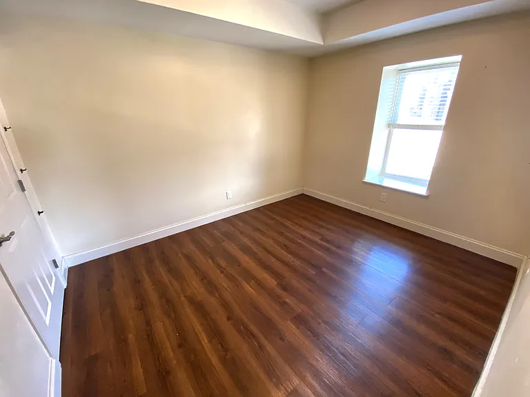16 N Congress St #102 — Photo 10