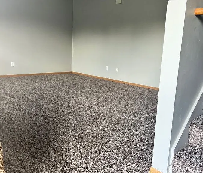 1701 Dainesway — Photo 13