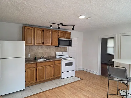 4713 Oakland St #1 Photo 1