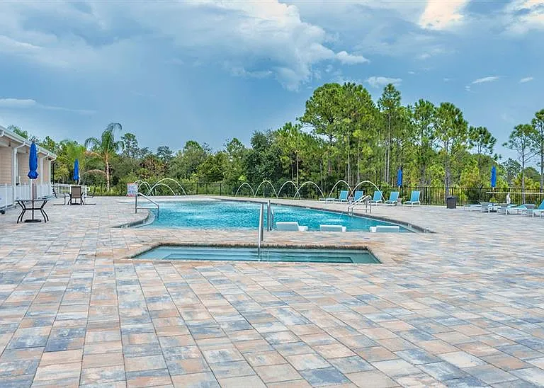 12116 SW County Road 769 Sw County Rd #769-219 — Photo 4