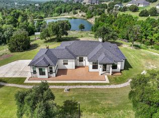 1050 Kingsley Ct, Weatherford, TX 76087