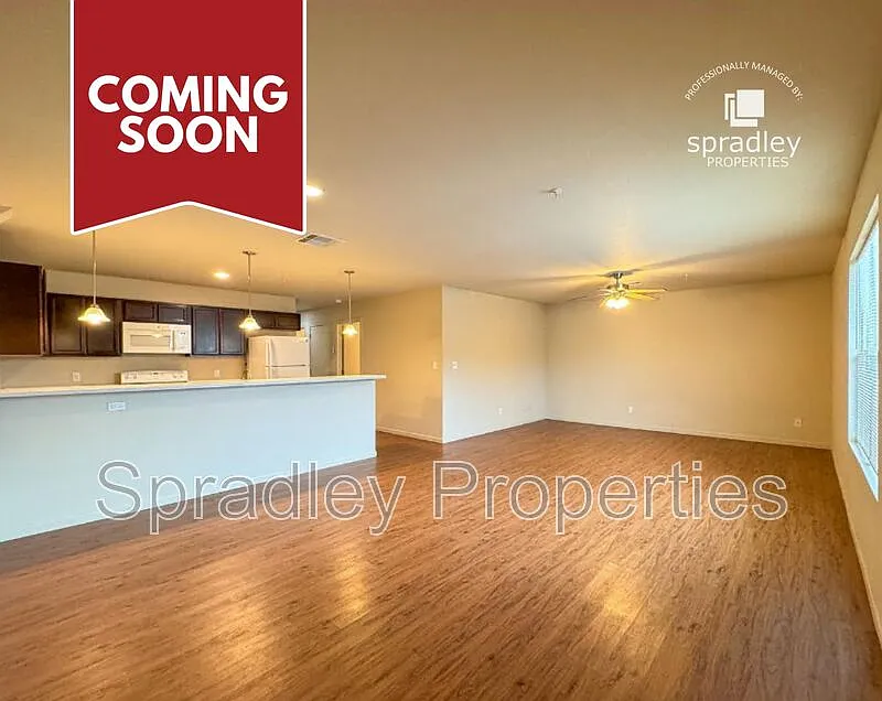 255 E 5th Ave #221